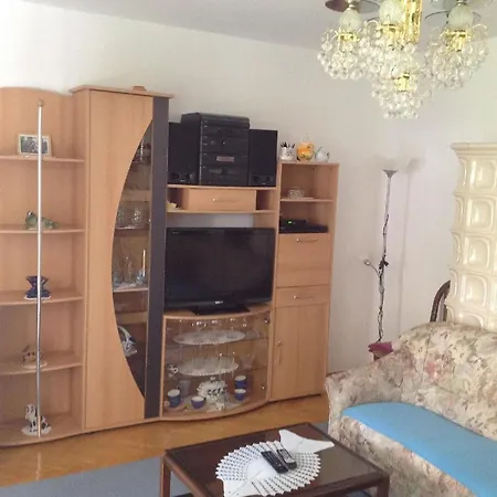 Haus In Sehr Ruhige Lage Lägenhet Novi Vinodolski